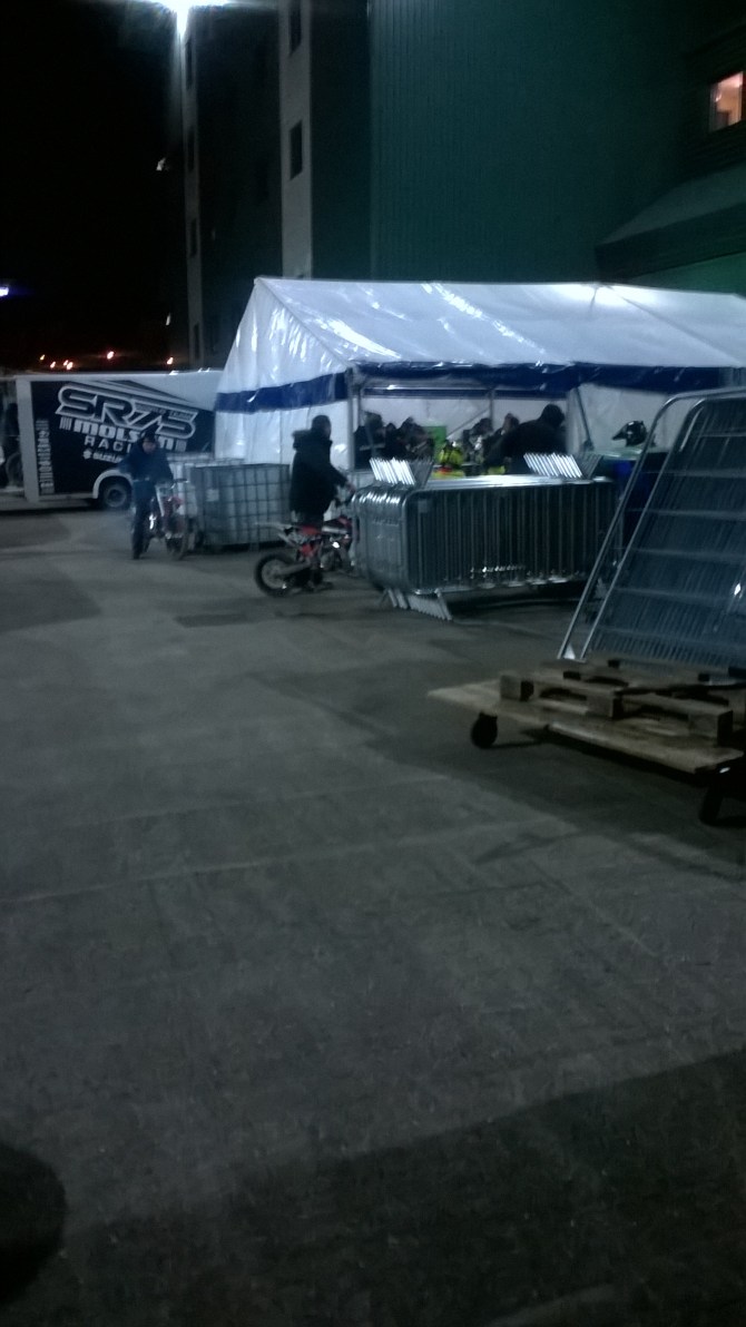 WP_20160130_19_47_46_Pro