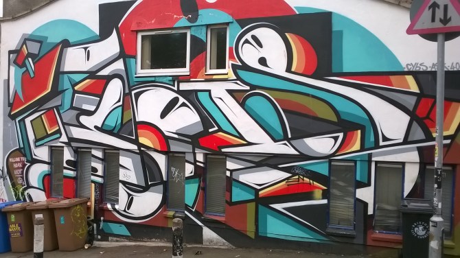 wp_20160902_12_25_23_pro