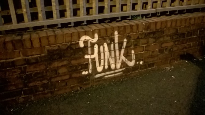 wp_20160921_19_51_10_pro