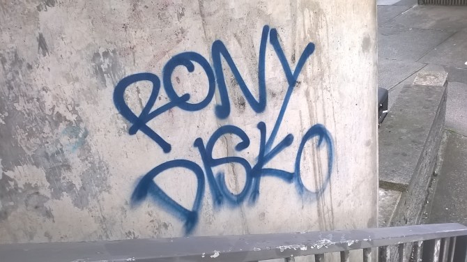 wp_20160923_10_00_13_pro