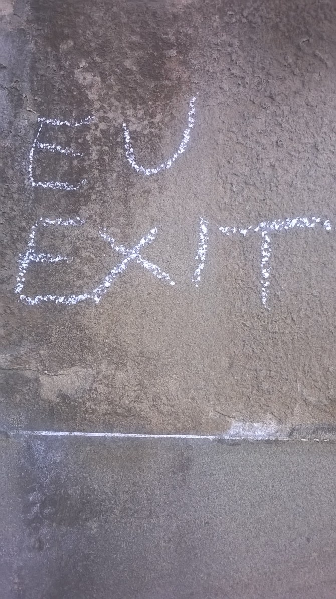 wp_20161008_16_13_21_pro