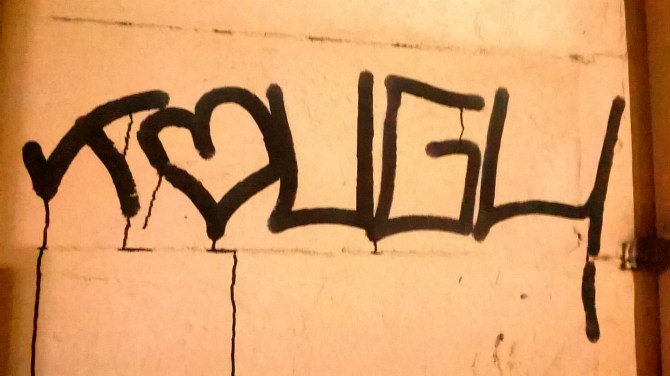 wp_20161021_22_34_54_pro