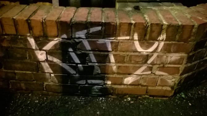 wp_20161024_23_08_08_pro