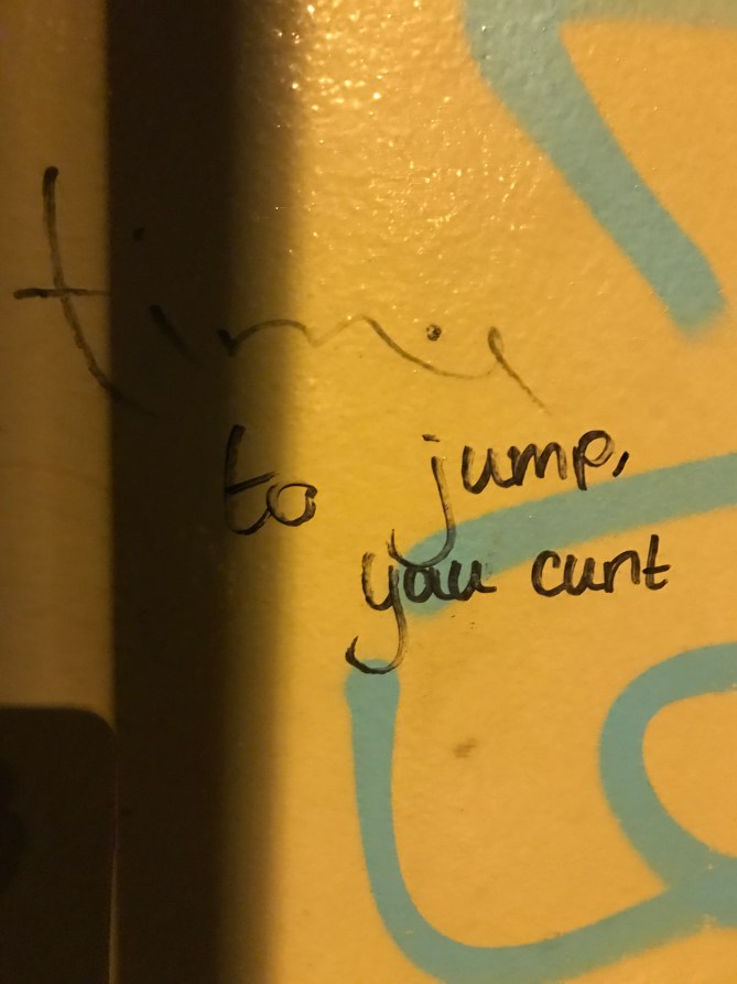 20161127_032045434_ios