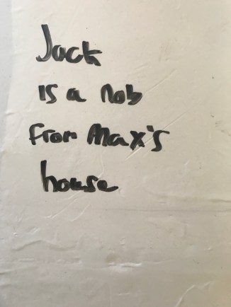 20161228_154423192_ios