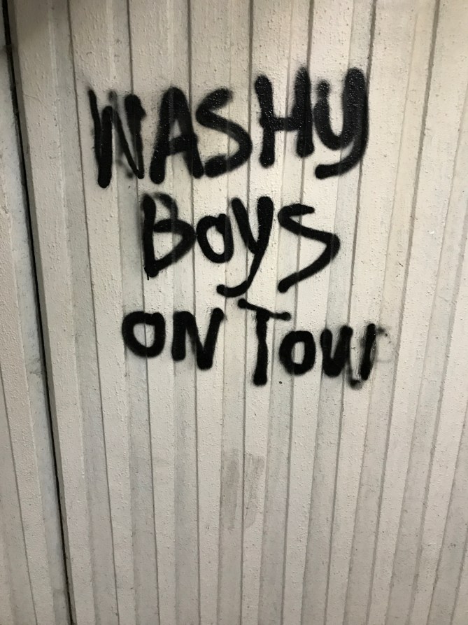 20161203_132235324_ios