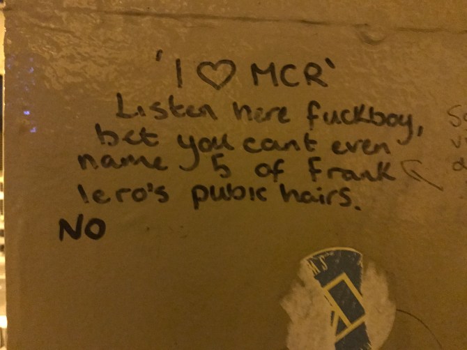 20161231_211932999_ios