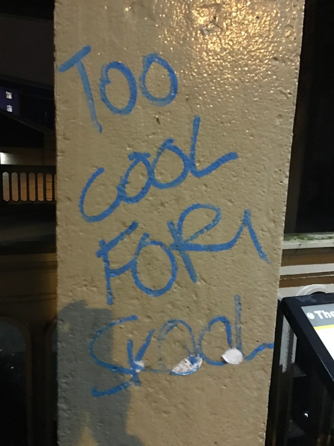 20170101_032534016_ios