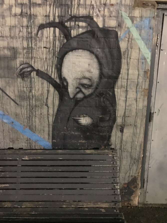 20170110_200359032_ios-1