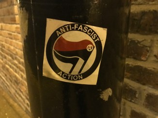 20170120_200516714_ios