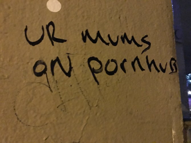 20170225_222228009_ios