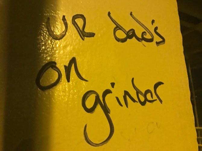 b74f1112-e61e-4318-9738-75bc3aba8675