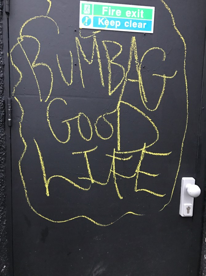 20170314_180647512_iOS