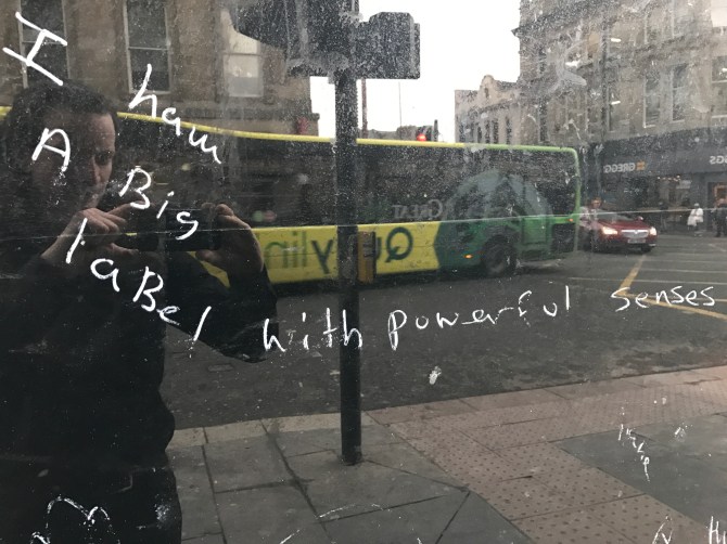 20170329_152917634_iOS