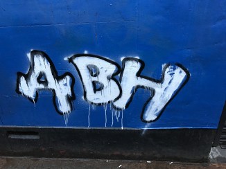 20170416_190952499_iOS