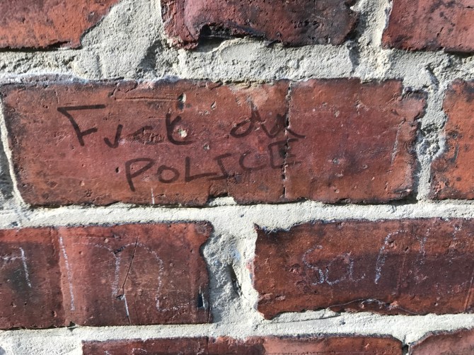 20170423_165434373_iOS