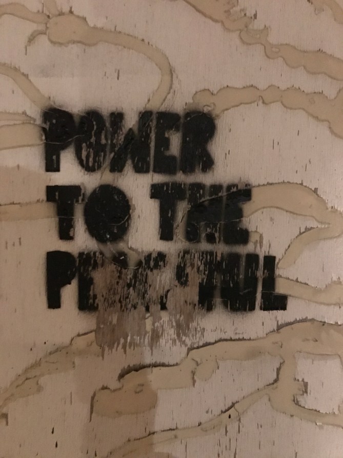 20170503_210017716_iOS