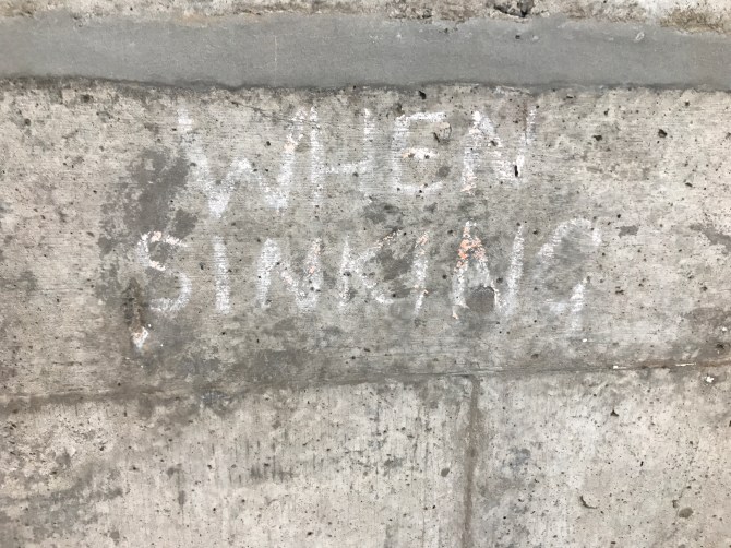 20170525_183814614_iOS