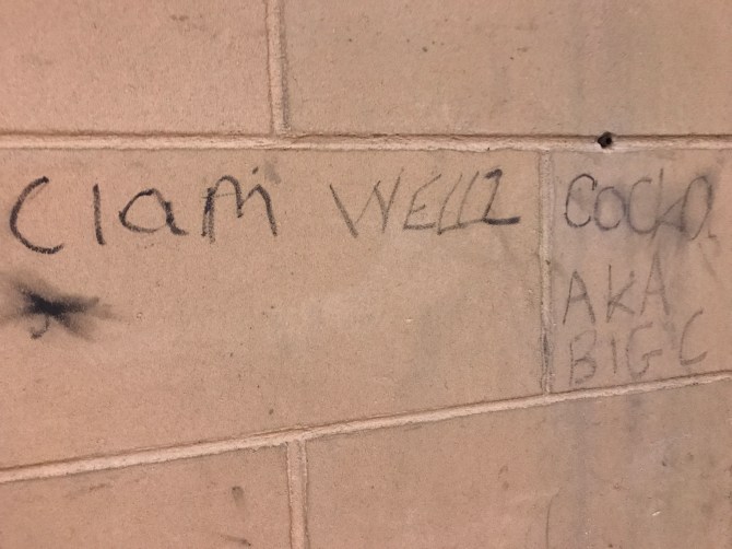 20170614_211122877_iOS