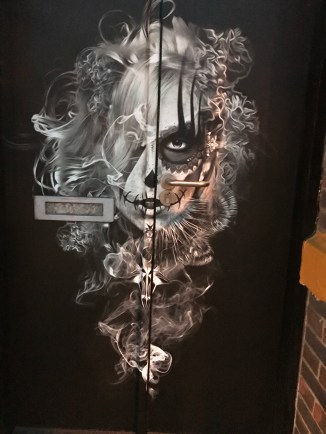 20170614_211915047_iOS