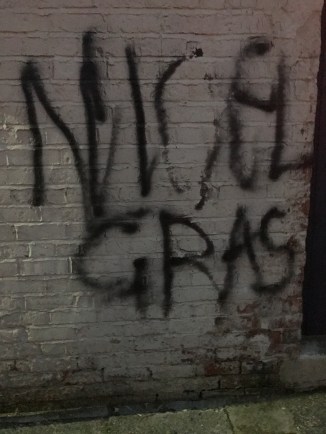 20170614_213250939_iOS