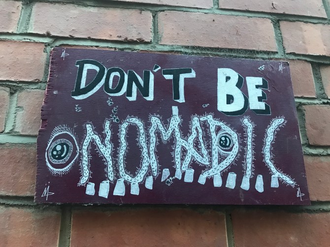 20170616_194345837_iOS