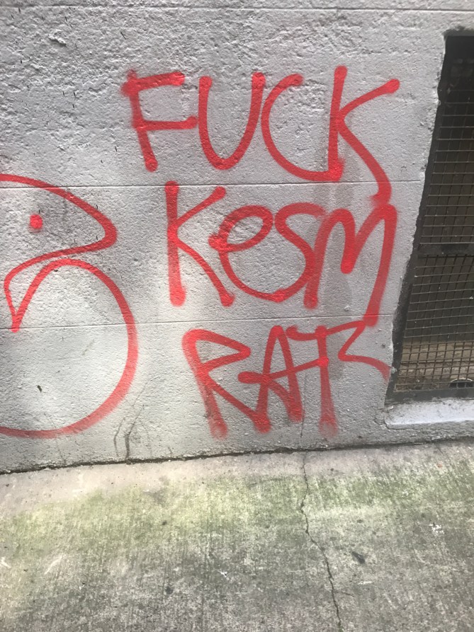 20170618_120451958_iOS