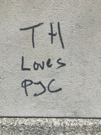 20170618_121435853_iOS