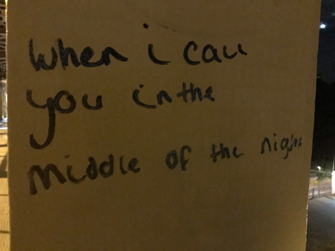 20170803_222055956_iOS