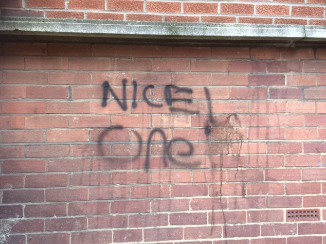 20170821_074142389_iOS