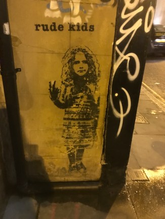 20170830_210348177_iOS