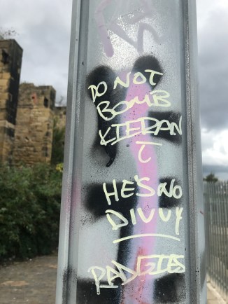 20170930_121652854_iOS