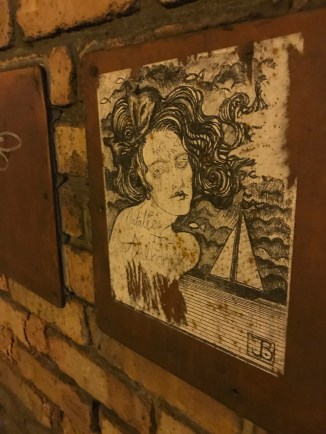 20171218_204336505_iOS