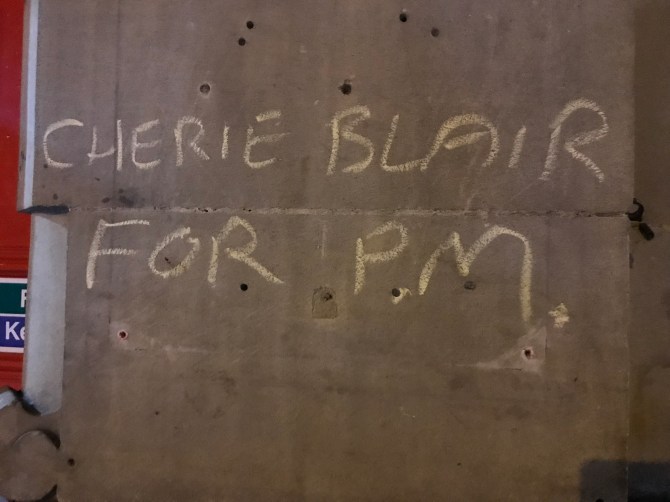 20171231_173005758_iOS