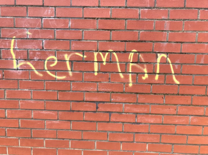 20180325_123015906_iOS