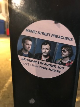 20180329_220131899_iOS