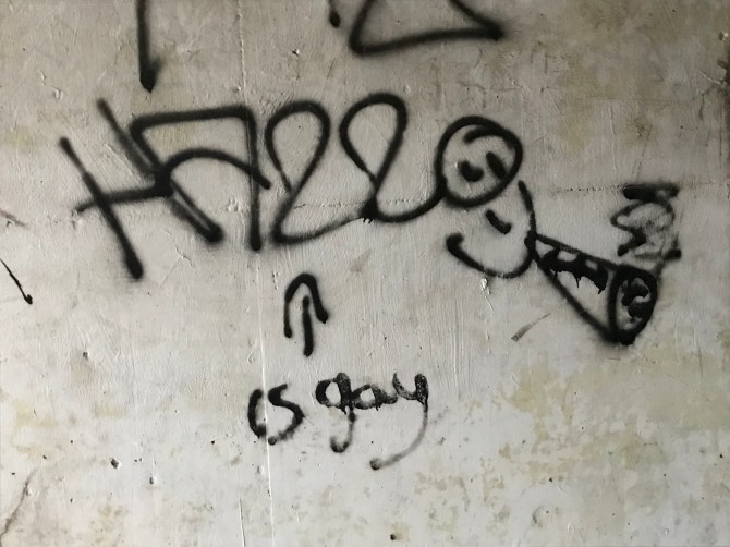 20180410_095221609_iOS