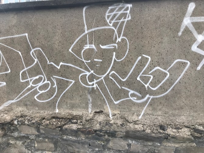 20180426_161615471_iOS