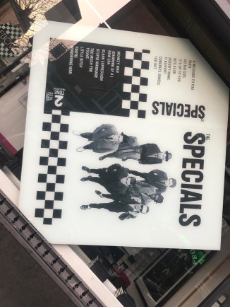 20180426_184501811_iOS 1