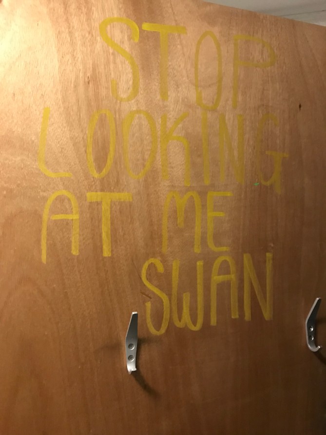 20180613_203733109_iOS