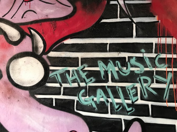 20180919_113743794_iOS