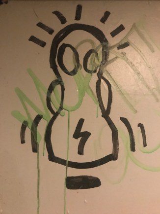 20180921_195324841_iOS