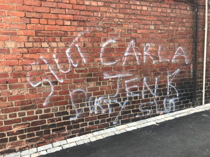 20180922_112506925_iOS