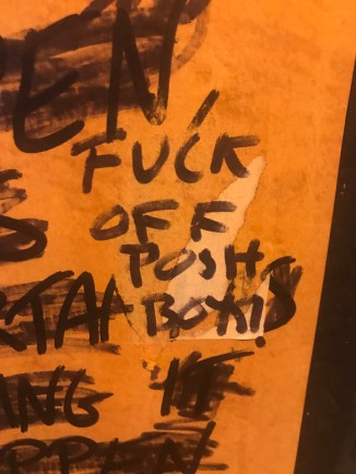 20181114_232445352_iOS