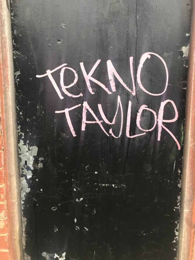 20181223_110949716_iOS