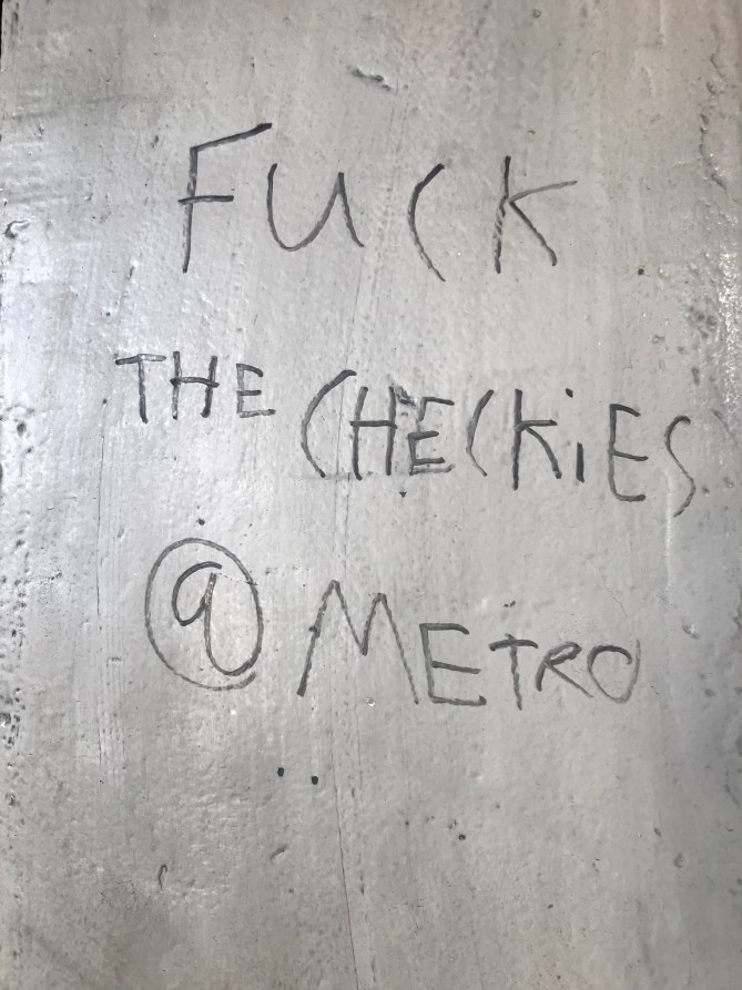 20190106_111141444_ios