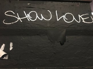 20190304_200311655_iOS