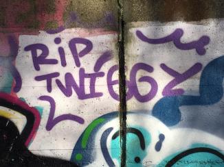 20190311_074222030_iOS