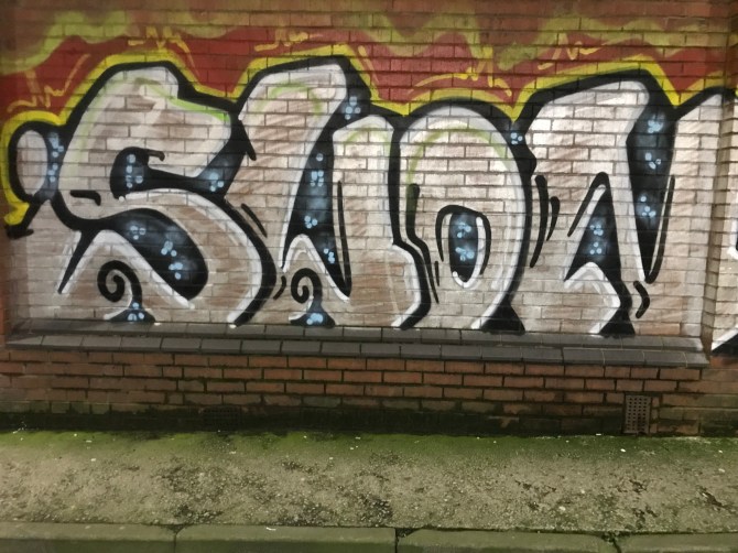 20190312_202557842_iOS