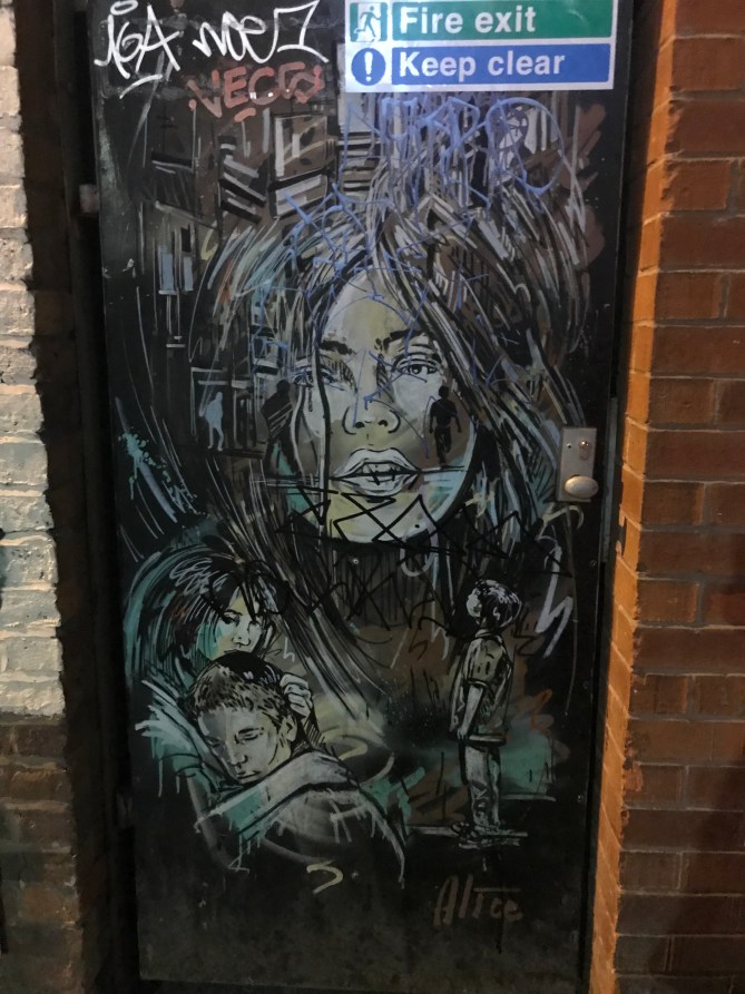 20190312_203647117_iOS